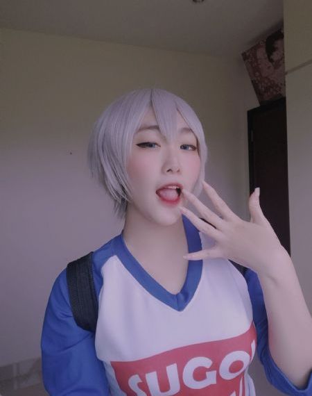 屠宰呕吐娃娃 安吉拉