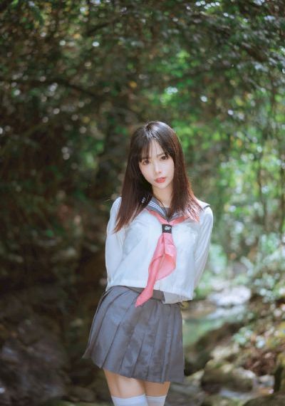 隔壁的女孩观看