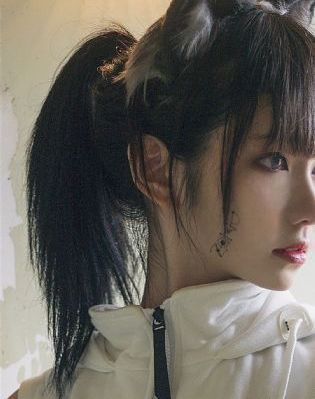 《漂亮的女邻居》未删减
